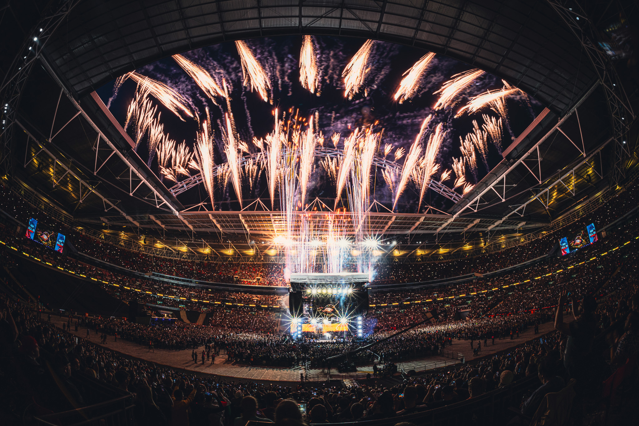 AEW Wembley Stadium – Titanium Fireworks - Cris Matthews